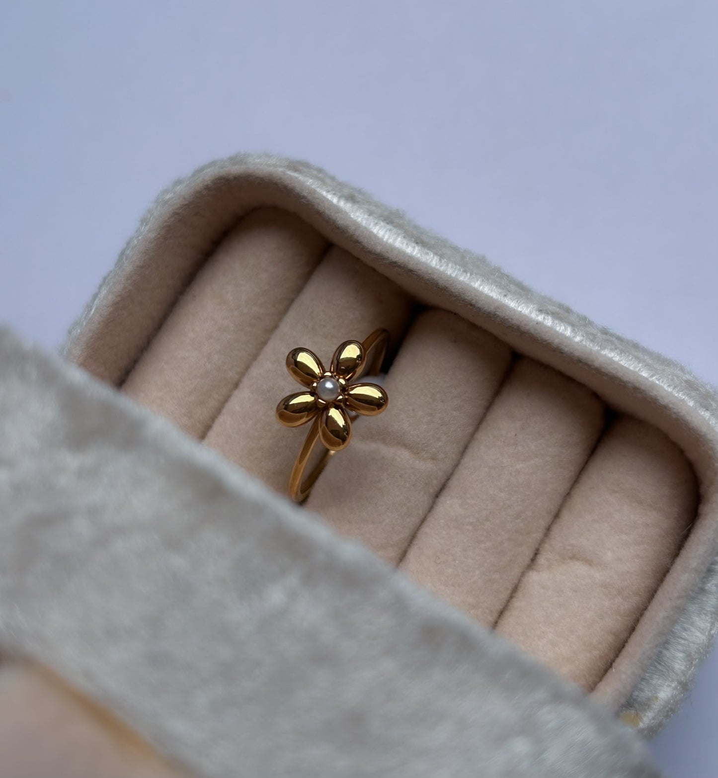 Golden Flora Ring