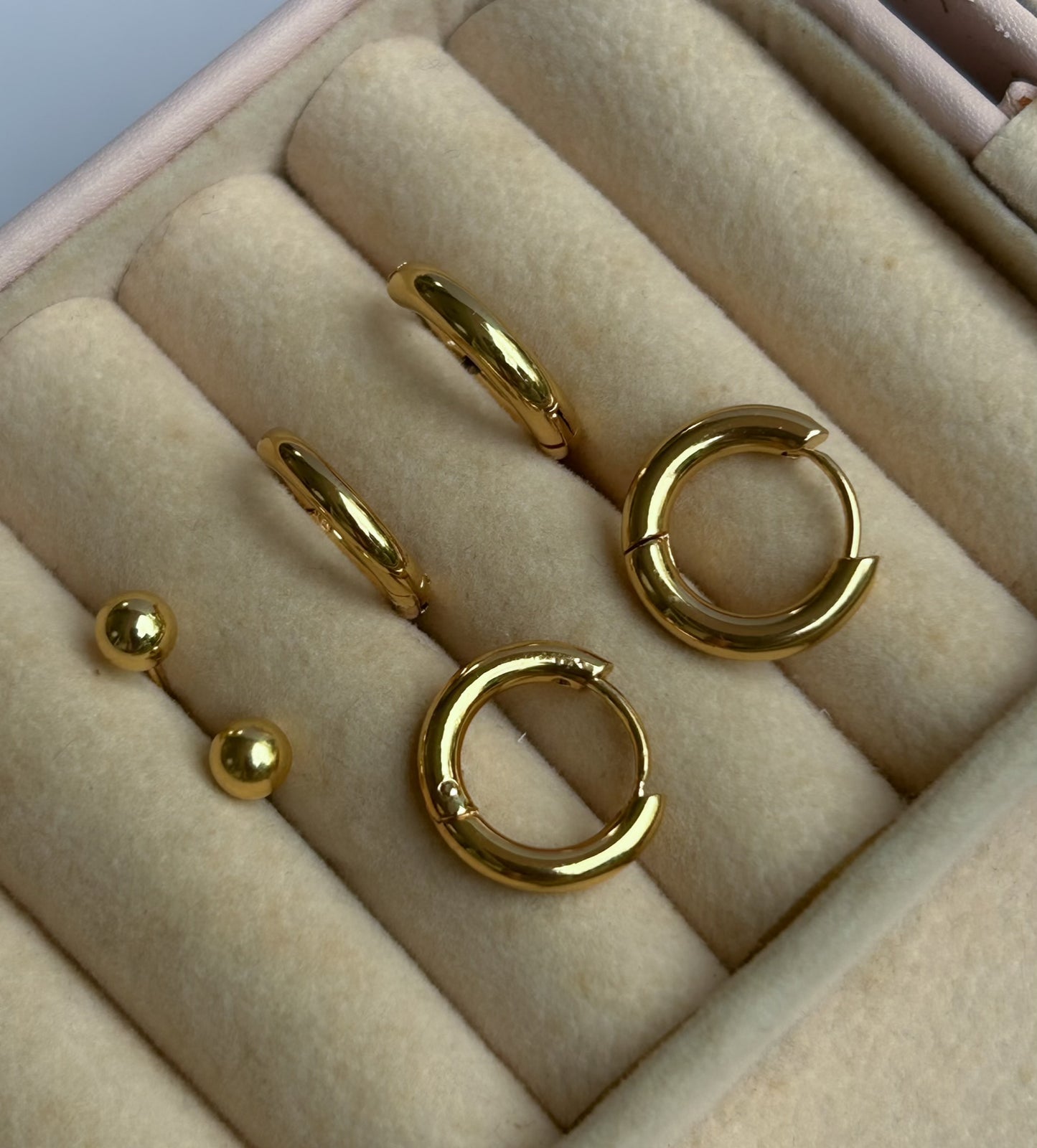 Soft Gold Set