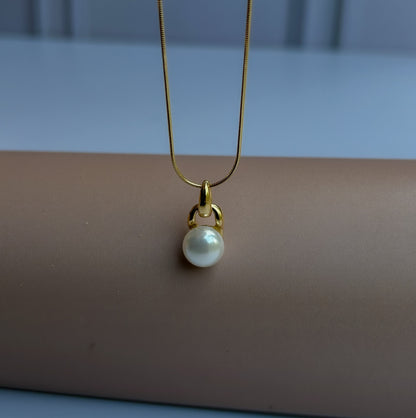 Mira Necklace