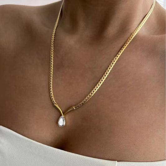 Prisma Necklace