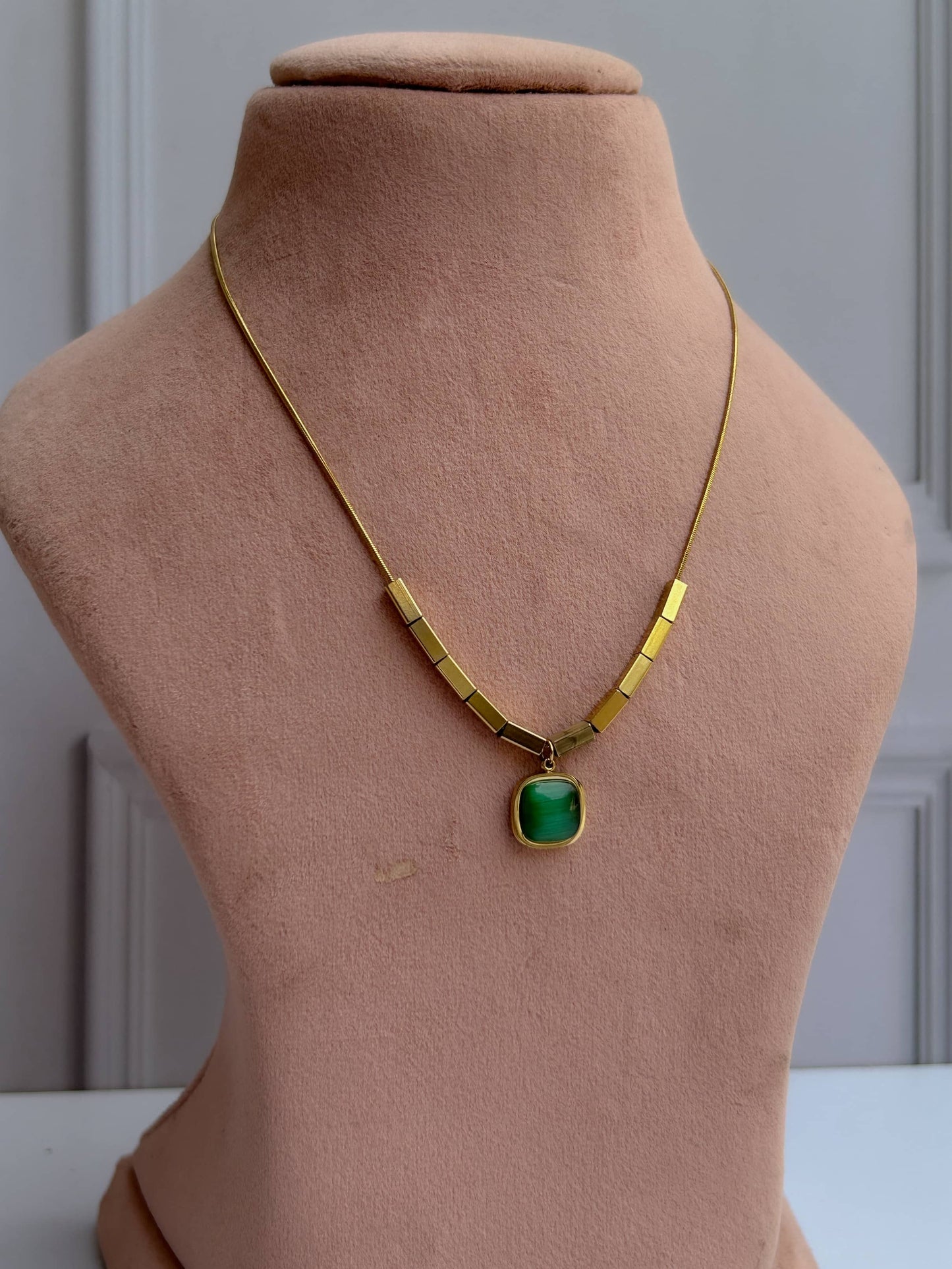 Green Aura Necklace