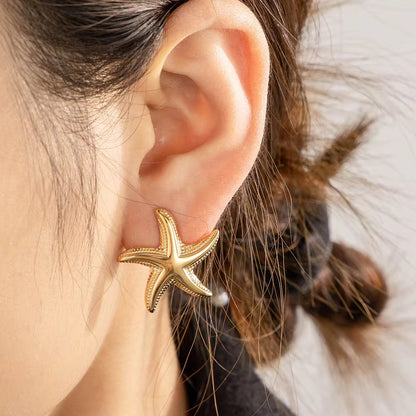 Tavi Studs