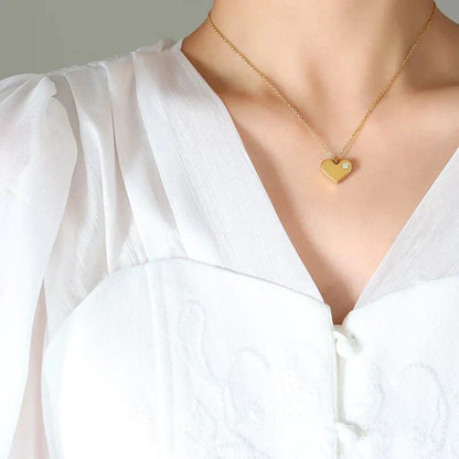 Eros Necklace